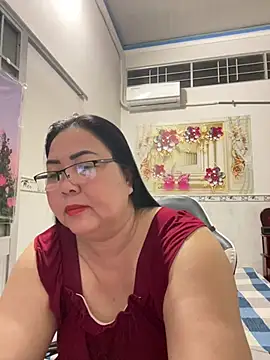 NDith online show from April 2026 10:37:02 PM
