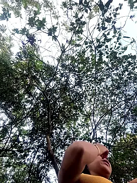 NAUGHTY LITTLE 18 online show from October 2025 09:12:02 PM