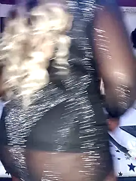 Cherriikenzie online show from September 2025 06:25:02 AM