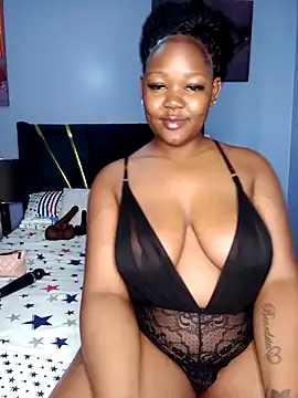 Snapshot of Cherriikenzie chatting on December 2025 08:52:01 AM Cherriikenzie online show from December 2025 08:52:01 AM