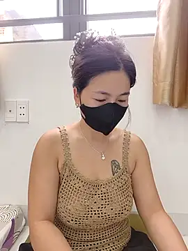 Snapshot of lyna_bl chatting on November 2025 01:11:01 AM lyna bl online show from November 2025 01:11:01 AM