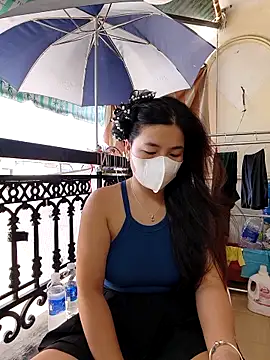 Snapshot of lyna_bl chatting on November 2025 01:49:01 AM lyna bl online show from November 2025 01:49:01 AM