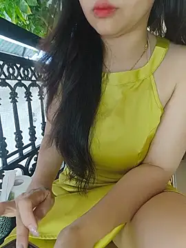 lyna bl online show from July 2026 03:42:02 AM