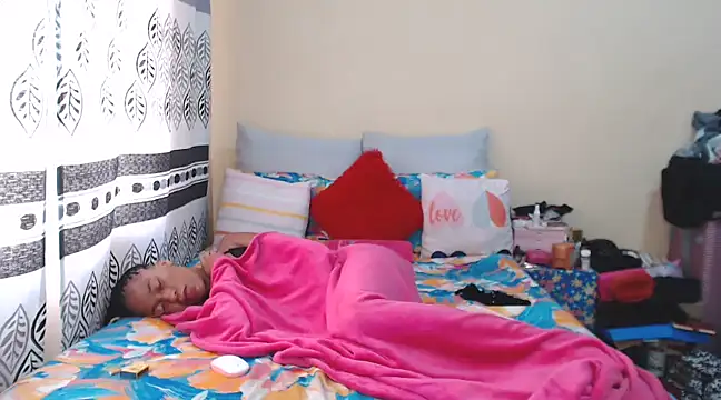 Kylie Hairy Bbc online show from January 2025 08:01:01 AM