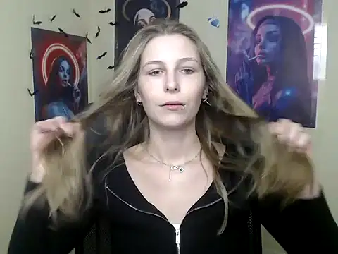 StrangerGi online show from May 2026 12:03:02 PM