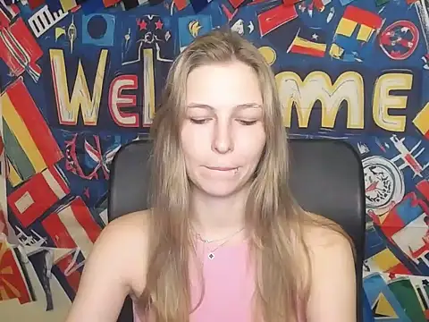 StrangerGi online show from July 2026 06:16:01 AM