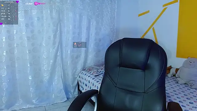 Snapshot of Matthew_Boy_ chatting on December 2024 12:38:02 PM Matthew Boy online show from December 2024 12:38:02 PM