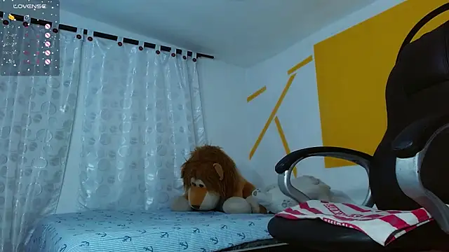 Snapshot of Matthew_Boy_ chatting on February 2025 11:17:02 AM Matthew Boy online show from February 2025 11:17:02 AM