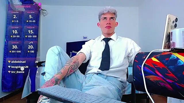 Snapshot of thiagomurphyy chatting on December 2024 07:58:01 AM thiagomurphyy online show from December 2024 07:58:01 AM