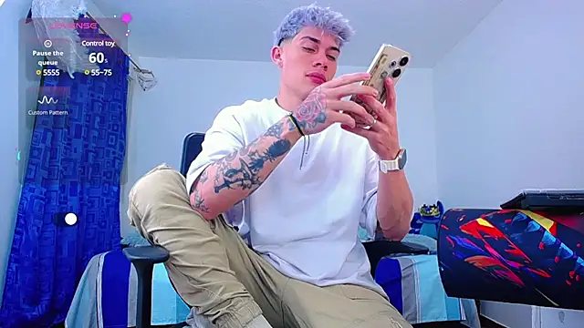 Snapshot of thiagomurphyy chatting on December 2024 05:14:02 AM thiagomurphyy online show from December 2024 05:14:02 AM