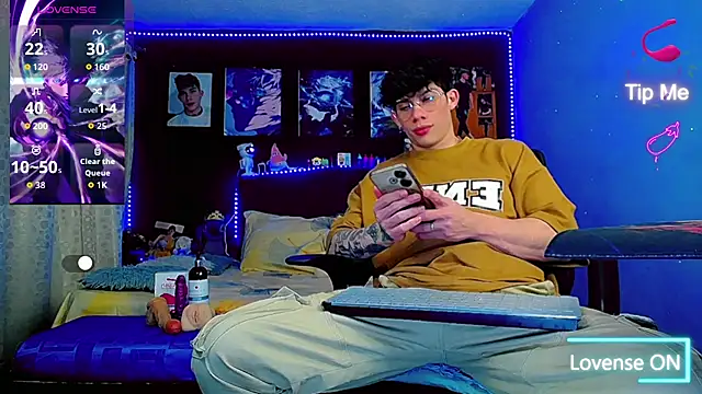 Snapshot of thiagomurphyy chatting on October 2025 03:40:01 AM thiagomurphyy online show from October 2025 03:40:01 AM