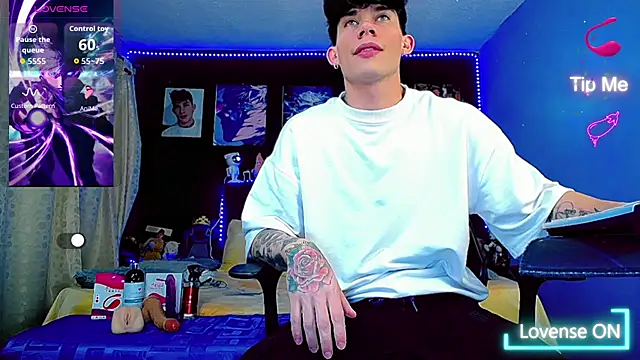 Snapshot of thiagomurphyy chatting on October 2025 01:40:01 AM thiagomurphyy online show from October 2025 01:40:01 AM