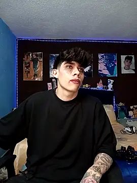 Snapshot of thiagomurphyy chatting on November 2025 03:30:02 AM thiagomurphyy online show from November 2025 03:30:02 AM