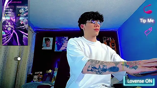 Snapshot of thiagomurphyy chatting on November 2025 03:28:02 AM thiagomurphyy online show from November 2025 03:28:02 AM