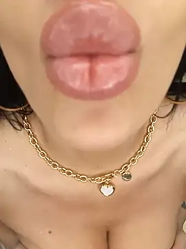 Snapshot of black_Pantherr69 chatting on March 2025 07:26:02 PM black Pantherr69 online show from March 2025 07:26:02 PM