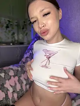 Snapshot of bunnyrich chatting on December 2024 11:25:01 PM bunnyrich online show from December 2024 11:25:01 PM