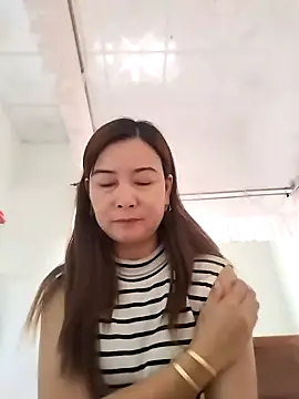 Snapshot of Sexy-ladyboobs20 chatting on January 2025 08:49:02 AM Sexy-ladyboobs20 online show from January 2025 08:49:02 AM