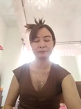 Snapshot of Sexy-ladyboobs20 chatting on January 2025 05:31:01 AM Sexy-ladyboobs20 online show from January 2025 05:31:01 AM