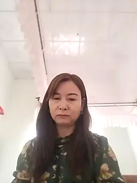 Snapshot of Sexy-ladyboobs20 chatting on January 2025 05:15:02 AM Sexy-ladyboobs20 online show from January 2025 05:15:02 AM