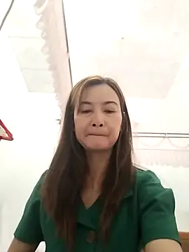 Snapshot of Sexy-ladyboobs20 chatting on February 2025 11:35:01 PM Sexy-ladyboobs20 online show from February 2025 11:35:01 PM