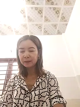 Snapshot of Sexy-ladyboobs20 chatting on October 2025 01:06:02 AM Sexy-ladyboobs20 online show from October 2025 01:06:02 AM