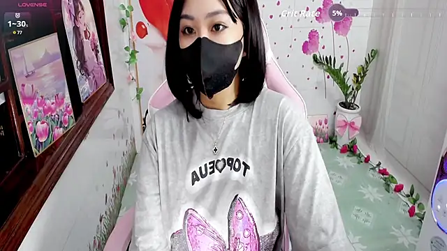 Snapshot of Kae_Jp chatting on October 2025 06:40:01 PM Kae Jp online show from October 2025 06:40:01 PM