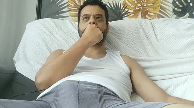 HornyBeachBoyBR online show from March 2025 02:37:02 PM