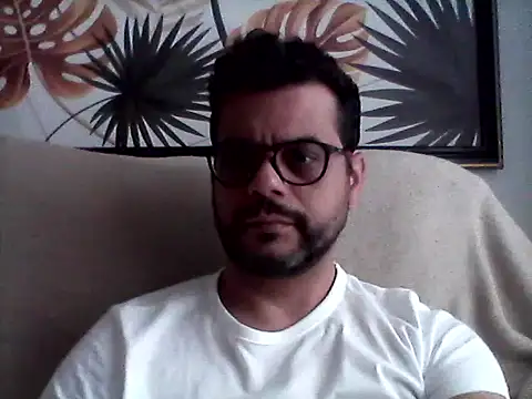 HornyBeachBoyBR online show from July 2026 03:47:01 PM