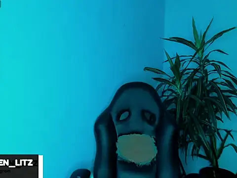 litz81 online show from April 2026 03:24:01 PM