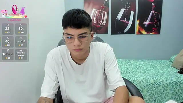 Snapshot of Noha_scott chatting on March 2025 11:04:01 PM Noha scott online show from March 2025 11:04:01 PM