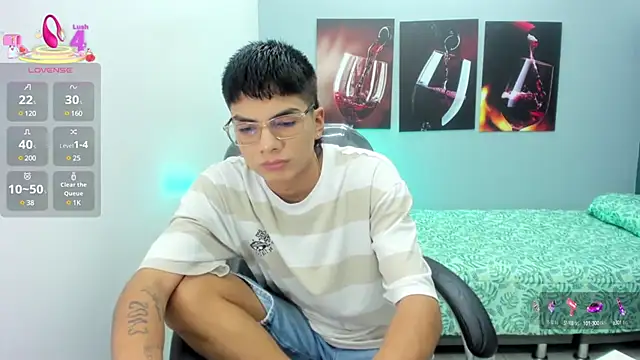 Snapshot of Noha_scott chatting on March 2025 10:38:02 PM Noha scott online show from March 2025 10:38:02 PM