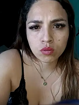 Snapshot of fany_secret chatting on March 2026 06:24:01 PM fany secret online show from March 2026 06:24:01 PM