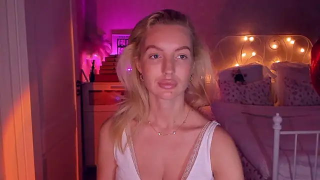 aestetick online show from February 2026 01:37:02 PM