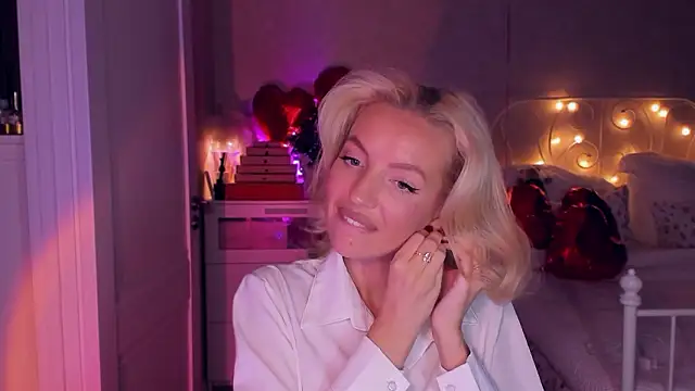 aestetick online show from February 2026 01:50:02 PM