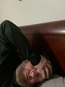 rocket8669 online show from February 2026 06:08:02 AM