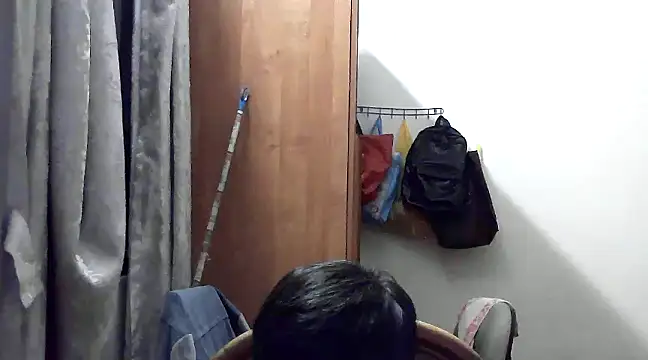 Snapshot of findagirlfriend chatting on December 2024 04:34:01 PM findagirlfriend online show from December 2024 04:34:01 PM