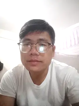 Snapshot of findagirlfriend chatting on December 2025 01:18:02 PM findagirlfriend online show from December 2025 01:18:02 PM