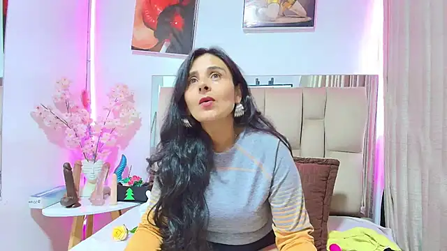  Marcela   online show from May 2026 11:29:01 AM
