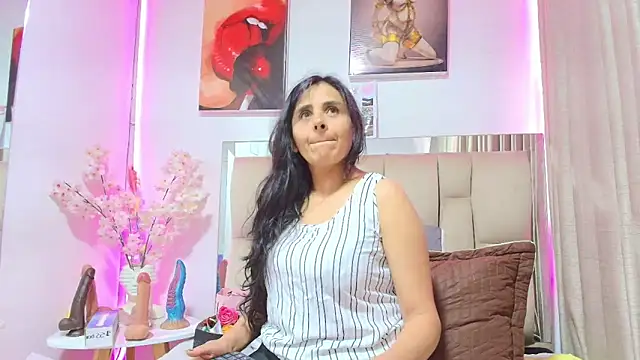 Marcela   online show from May 2026 11:27:02 AM