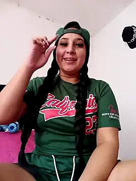 Juanamd1 online show from September 2025 12:07:01 PM