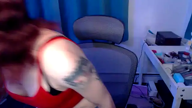 Snapshot of RyffBurnz chatting on January 2025 12:17:02 AM RyffBurnz online show from January 2025 12:17:02 AM