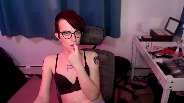 Snapshot of RyffBurnz chatting on March 2025 12:48:01 AM RyffBurnz online show from March 2025 12:48:01 AM