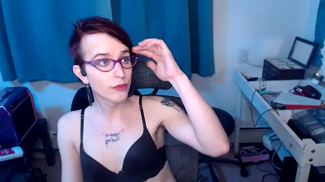 Snapshot of RyffBurnz chatting on March 2025 01:48:02 AM RyffBurnz online show from March 2025 01:48:02 AM