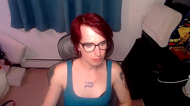 Snapshot of RyffBurnz chatting on September 2025 04:45:01 AM RyffBurnz online show from September 2025 04:45:01 AM