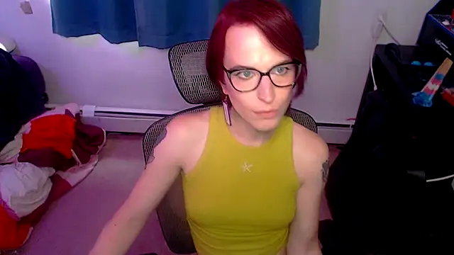 Snapshot of RyffBurnz chatting on September 2025 03:39:01 PM RyffBurnz online show from September 2025 03:39:01 PM