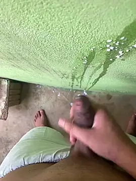 Snapshot of king_cum_ chatting on December 2024 01:43:02 PM king cum online show from December 2024 01:43:02 PM