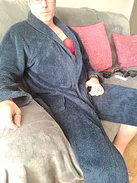 JulianJ50 online show from November 2025 01:22:02 PM