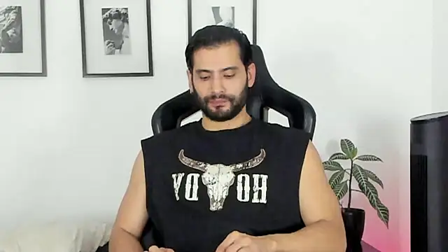 Dereck vega online show from July 2026 11:10:01 PM