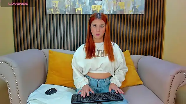 Nahiajhonson  online show from March 2025 12:56:02 PM