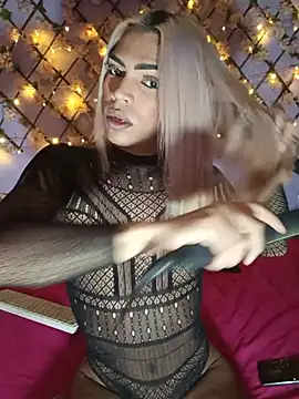 MARGOTFERRER online show from May 2026 05:02:02 AM